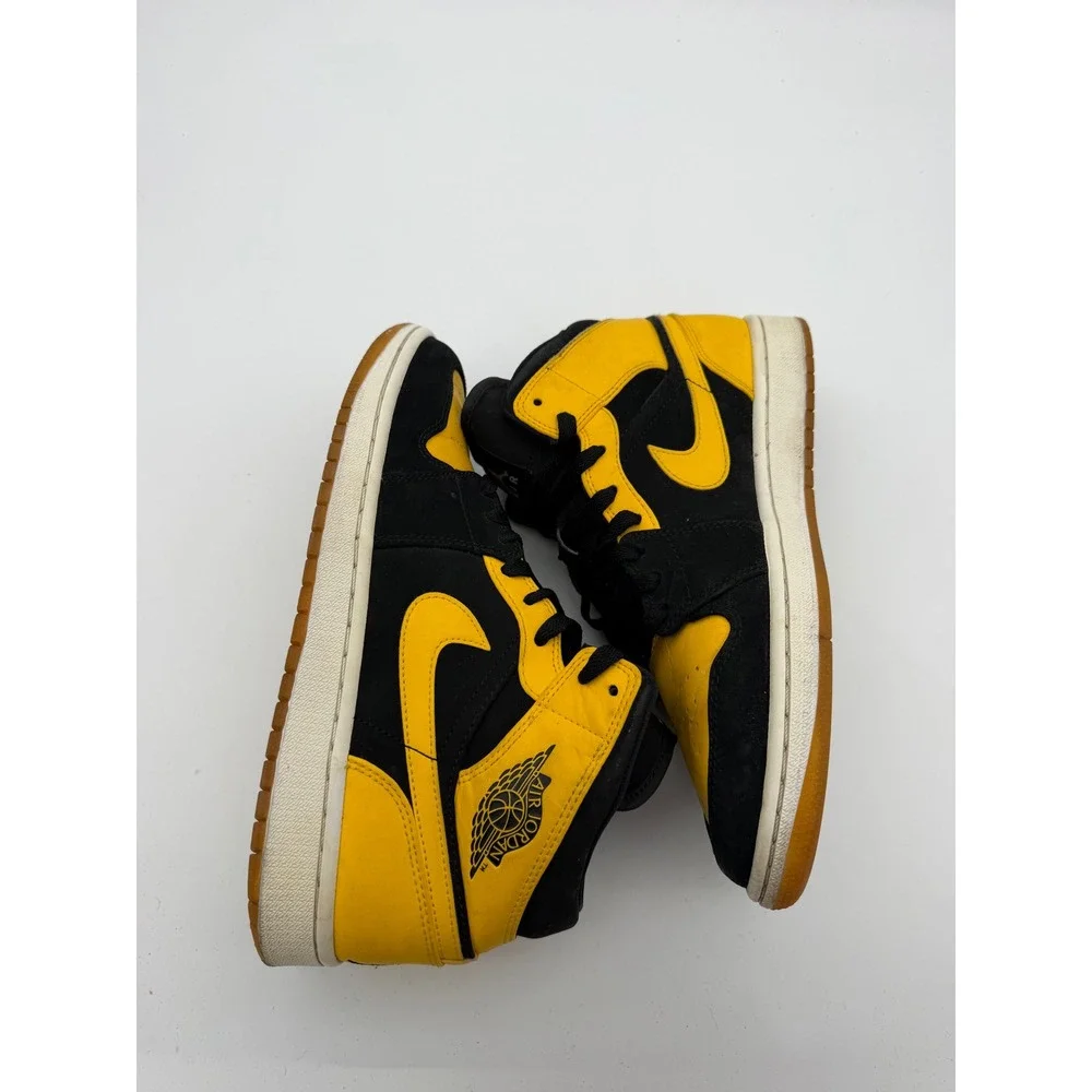 Nike Air Jordan 1 Mid New Love Black Yellow 554724-035 Mens Size 9 2017